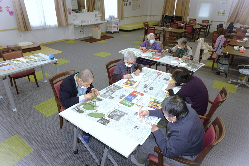 季節の作品づくりデイケアあがの